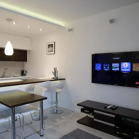 Aquarius 아파트 *