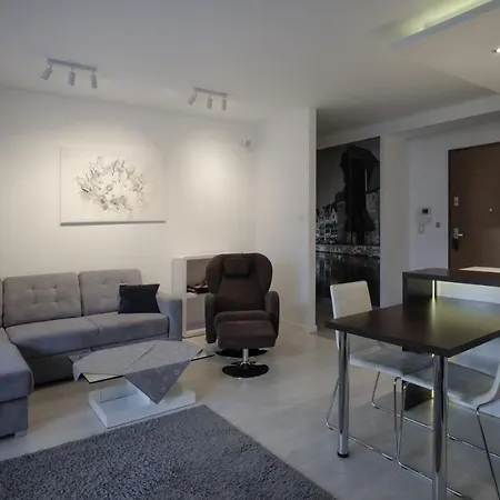 Aquarius Apartment *